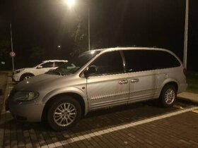 Chrysler Grand Voyager 4x4 3,3 V6 LPG El. dveře i kufr - 11