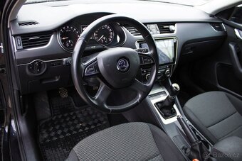 Škoda Octavia Combi 2.0 TDI Ambition / čierna - 11