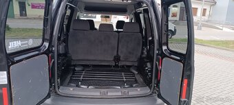 VW Caddy 1,2tsi-63kw-benzín - 11