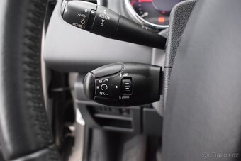 Peugeot 5008 1,6 HDi PO SERVISU,SUPER STAV - 11