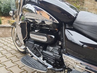 Triumph Rocket III Classic - TOP STAV + VÝBAVA 209.000,- Kč - 11