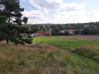 Stavební pozemek 1365m2 u přehrady Orlík - 11