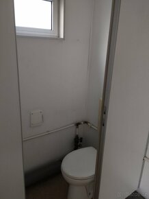 Sanitární / WC / sprchový kontejner / 7x3M - 11