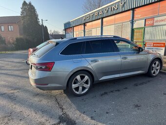 Škoda Superb 3 l&k 4x4 panorama - 11