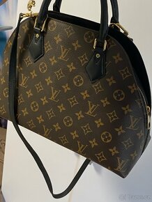 Louis Vuitton - 11