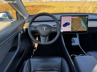 Tesla Model 3, Long Range, SoH 87%, s DPH 537.000,- Kč - 11