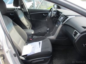 HYUNDAI i30 1,6i CVVT Trikolor odp. DPH, CZauto 2015 - 11