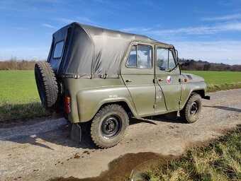 Uaz 469 - 11