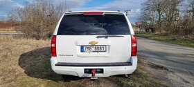 Chevrolet Suburban HD 2500 6.0 V8 4x4 - 11