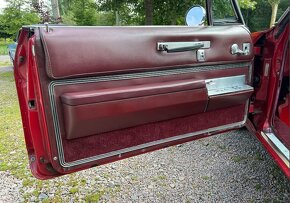 1966 Buick Electra 225 Convertible - 11