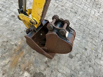 Minibagr Yanmar 18SV - 11