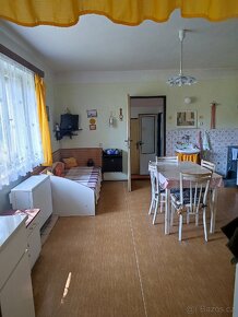 Rodinný dům s pozemkem.Vroutek 228,okr.Louny - 11