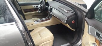 Jaguar XF 3,0, V6 diesel 202 kw SPORT - 11