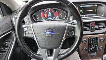 VOLVO V40 2.0 D3 150 SUMM CROSS COUNTRY - 11