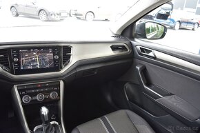 Volkswagen T-Roc, 2.0 TDI 110kW.DSG.ACC.NAVI.DPH - 11