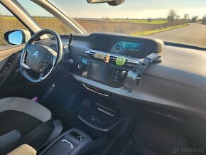 Citroën Grand C4 Picasso 2.0HDi 110KW 7MÍST 1.MAJITEL - 11