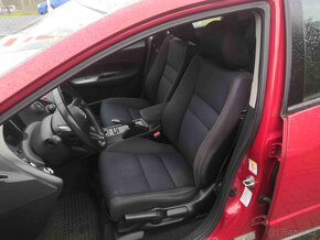 Honda Civic 1.8 i-VTEC Sport - 11