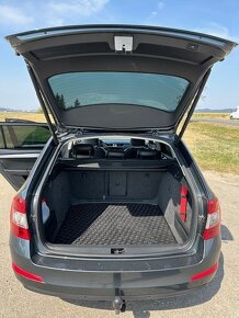 Škoda Octavia 3 (III) kombi 2,0 TDi 110 kW automat - 11