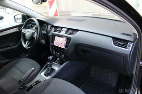 Škoda Octavia Combi 2.0 TDI Style DSG Full LED, Webasto - 11