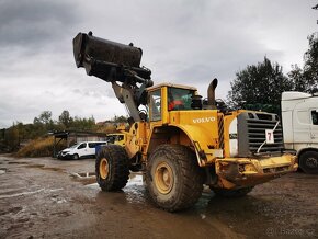 Kolovy nakladac Volvo L180E.ne jcb cat komatsu - 11