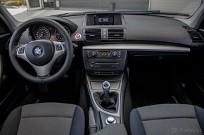 BMW Rad 1 120 d E87 - 11