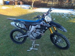 Suzuki RMZ 250 - 11