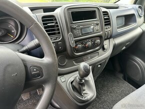 Opel vivaro  LONG. 2016 - 11