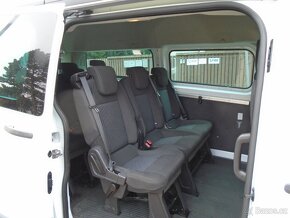 Ford Transit Custom 2.2 TDCi 9 míst BUS 92kW L2H2 - 11