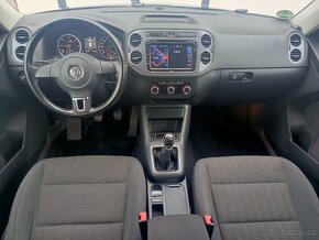 VW Tiguan 2.0 TDI 1.MAJ,152TKM,ROZVODY,TAŽNÉ,NAVI - 11