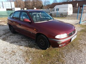 Opel Astra 1,6i 55KW 1997 89.000km - 11