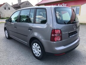 VW TOURAN 1.9 TDi SERVISNÍ KNIHA - 11