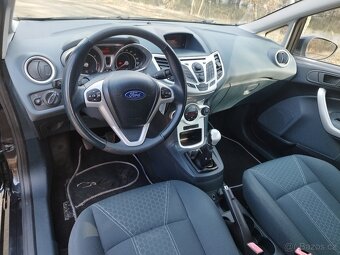 FORD FIESTA 1.4 - 11