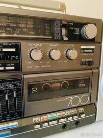 Radiomagnetofon/boombox Sharp GF 700, rok 1987 - 11
