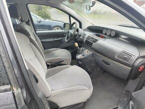 Citroen C 8  2.0 HDi - 11