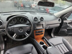 Mercedes-Benz Třídy M 320CDi 4-Matic Harman&Kardon - 11