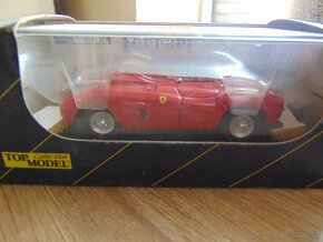 Ferrari 1:43 b - 11