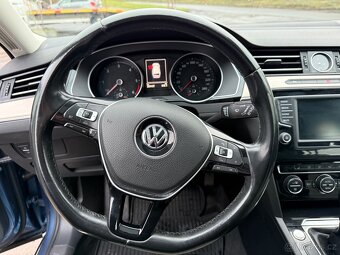 VW PASSAT B8 Panorama + Kůže - 11