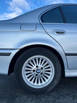 Bmw e39 528iA - 11