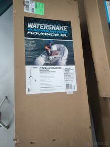 PRODÁM BEZUHLÍKOVÝ ELEKTRICKÝ ZÁVĚSNÝ MOTOR WATERSNAKE 70LB - 11