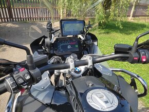 BMW R 1250 GS Adv. Triple Black, Plná výbava, Servis BMW - 11