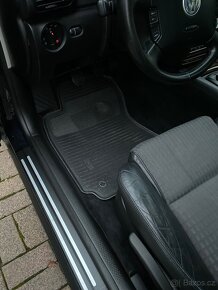 Volkswagen Passat 1.9 TDI - 11