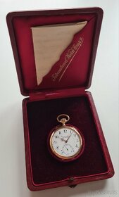 Zlaté 14K kapesní hodinky IWC Schaffhausen
 - 11