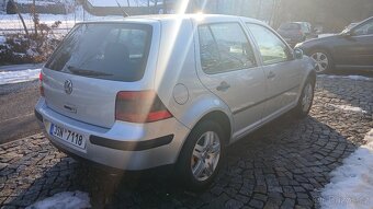 Volkswagen Golf IV 1.4 16V - 11