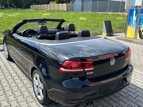 VOLKSWAGEN EOS 1.4 TSI 2011 - 11