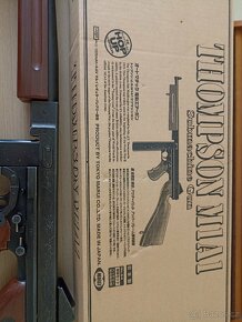 US samopal Thompson M1A1 - 11