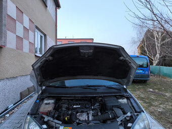 FORD FOCUS 1.6 TDCi TITANIUM, DIGIKLIMA, NAVI,Tažné - 11