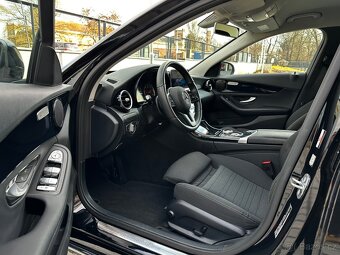 Mercedes C220d 4Matic, 9st. DCT, FullLED, Navi, 2019, ČR - 11