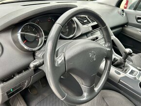 Peugeot 3008 1.6i 88KW, tažné, klima - 11