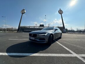 Volvo V90 AWD, zaves, plny servis - 11