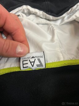 Prodám pánskou mikinu/bundu EA7 Emporio Armani, černo-zelená - 11